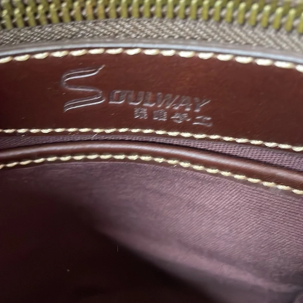 Soulway leather bag.​​